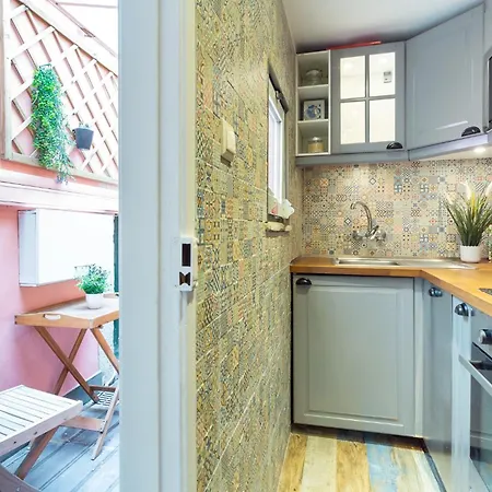 Camoes Lounge W/courtyard * Lisboa